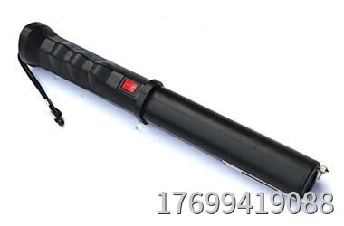 購(gòu)買(mǎi)高壓防身電棒用來(lái)送禮