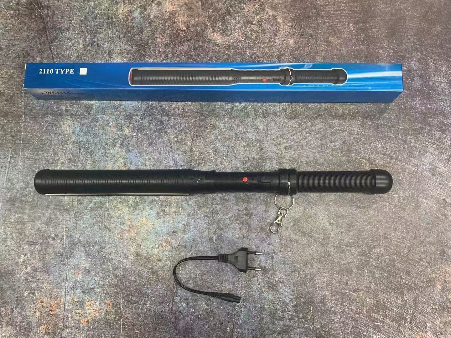 新款2110型超高壓保安巡邏防身電棍